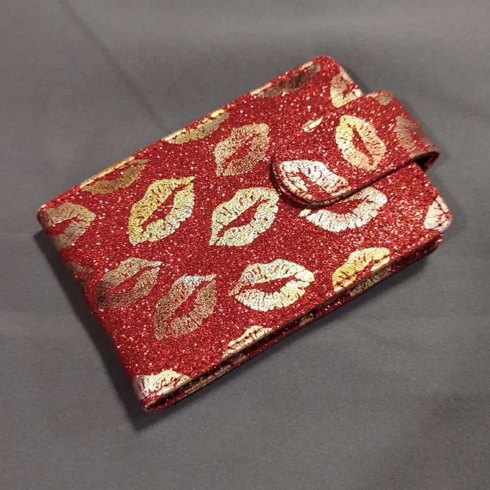 Kiss pouch cell phone makeup tampons